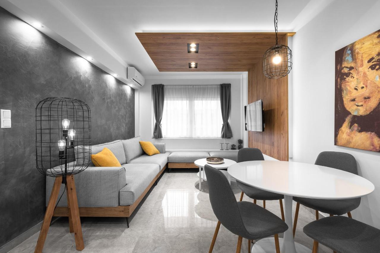 Wood N White, Nilie Hospitality Mgmt Apartment Tesalonika Bagian luar foto